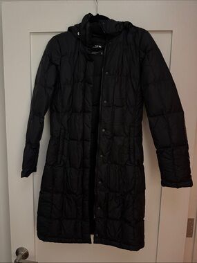 NorthFace Black Long Quilted Puffer Coat - Women XS